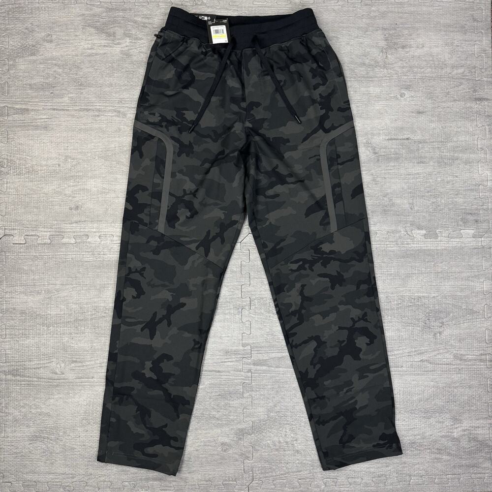 Under Armour UA Sportswear Woven Print Cargo Pants Men’s M Black Gray Camo NWT